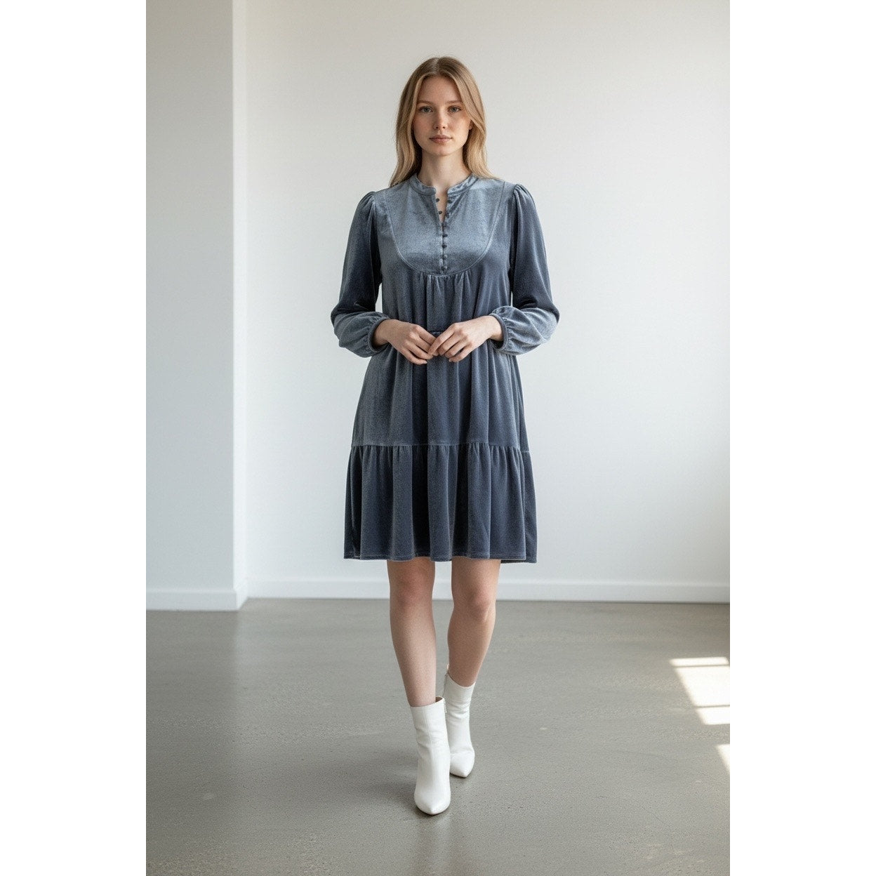 Wonderly Blue Velvet Tunic Dress Large Boho Romantic Effortless Airy