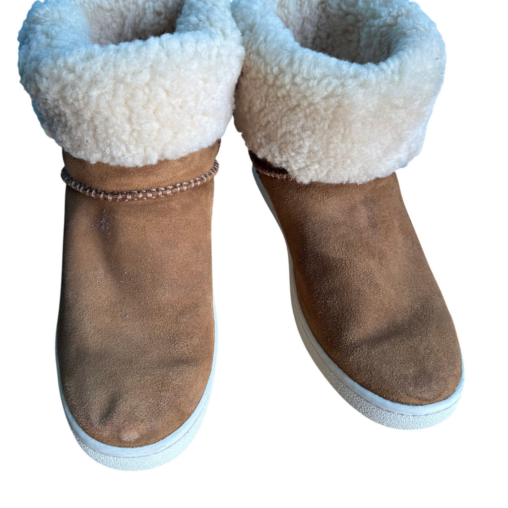 UGG Mika Classic Sneaker sz 9.5W